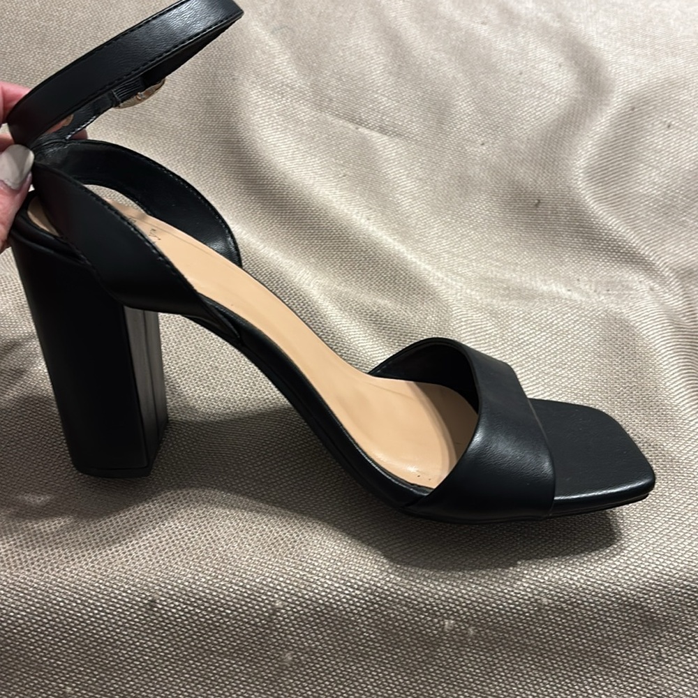 A New Day Ankle Strap Block Heels - Picture 5 of 9